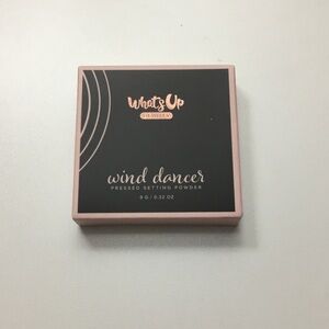 Wind Dancer Setting Powder - Black and Pink